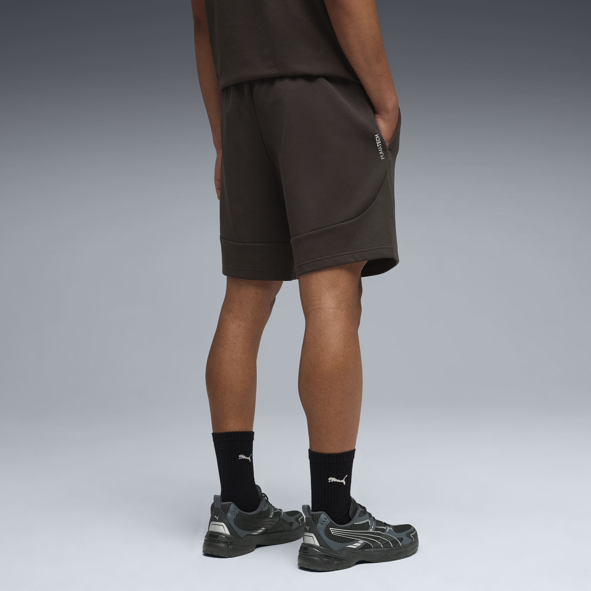 PUMATECH Shorts Men