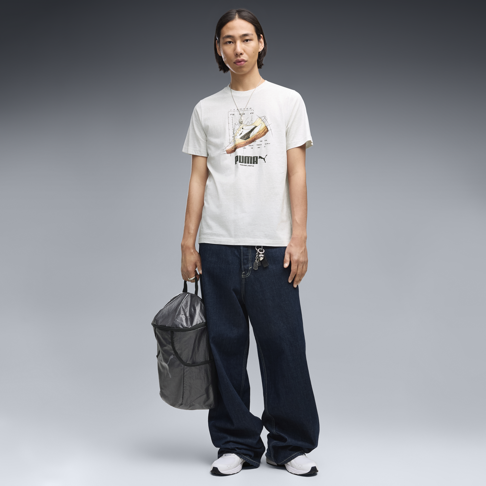 Graphics Sneaker Tee Men