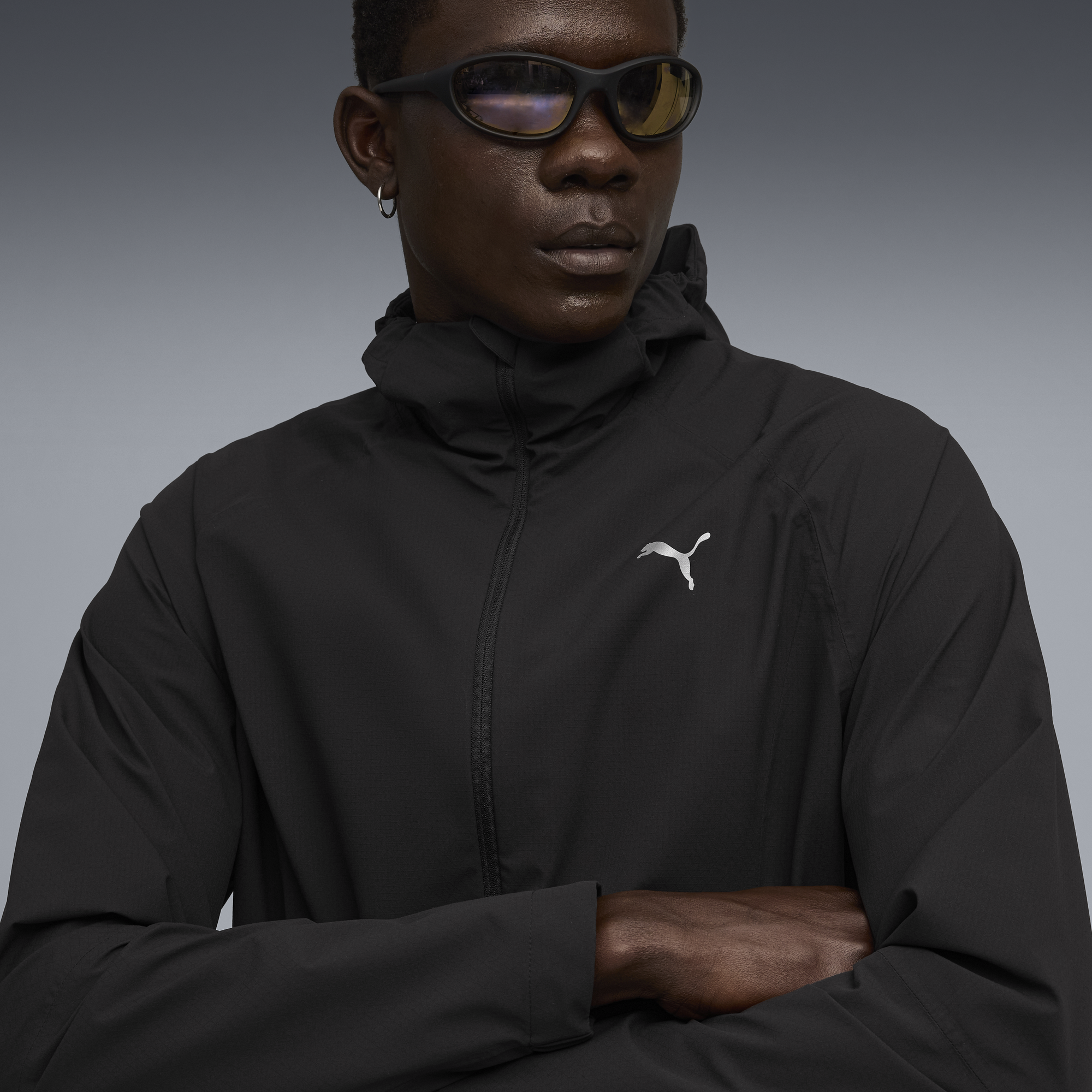 Model Shot 02