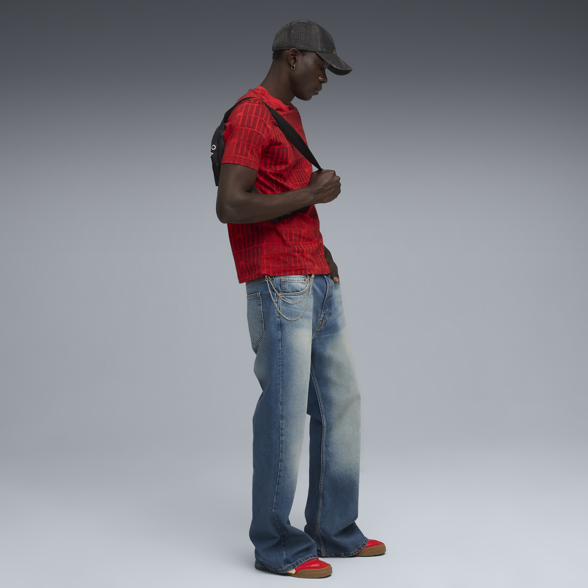 Model Shot 03
