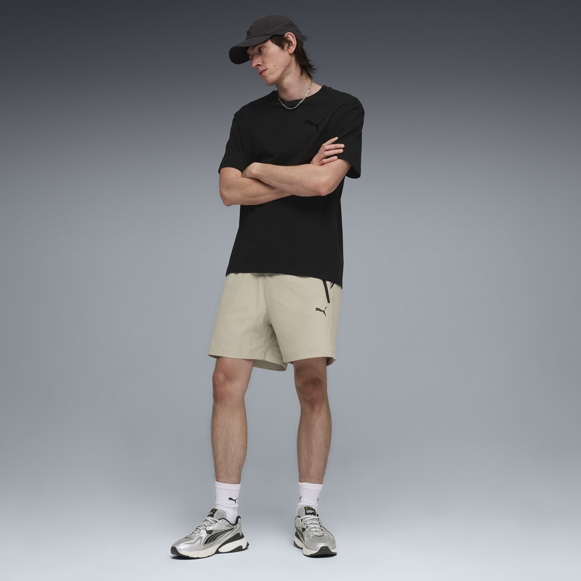 Model Shot 03
